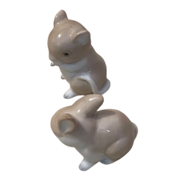 Pair Vintage‎ Rabbit/ Bunny Cream & White Porcelain Figurines, Japan - Picture 6 of 9